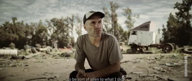 "South Plug" presenta a Bruxista: Música electrónica con compromiso y política.