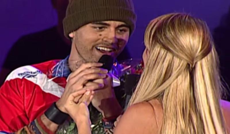 Enrique Iglesias y Cecilia Bolocco en Viña 2000