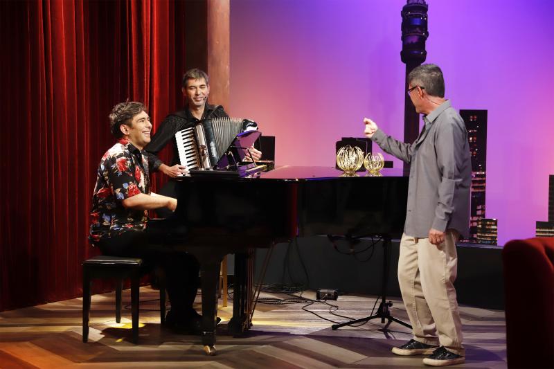 Marcelo Comparini contará con dos nuevos músicos en cada episodio de su programa. 13C.