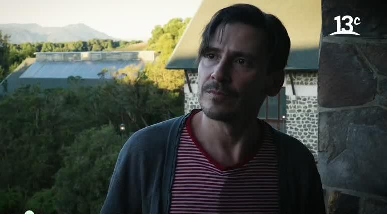 Álvaro Espinoza en Sobre la Tierra. Créditos: 13C.