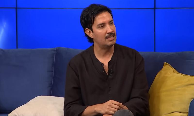 Héctor Morales | Via X