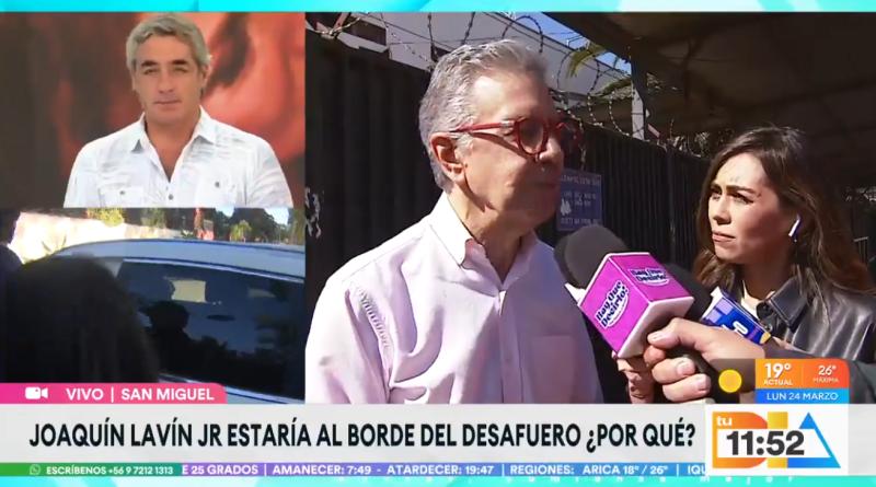 Joaquín Lavín visita a Cathy Barriga.