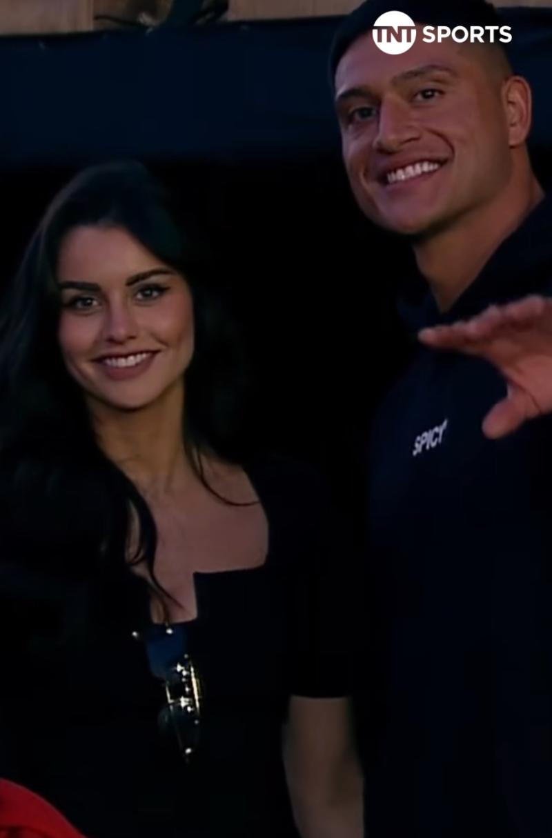 Emilia Dides - Instagram