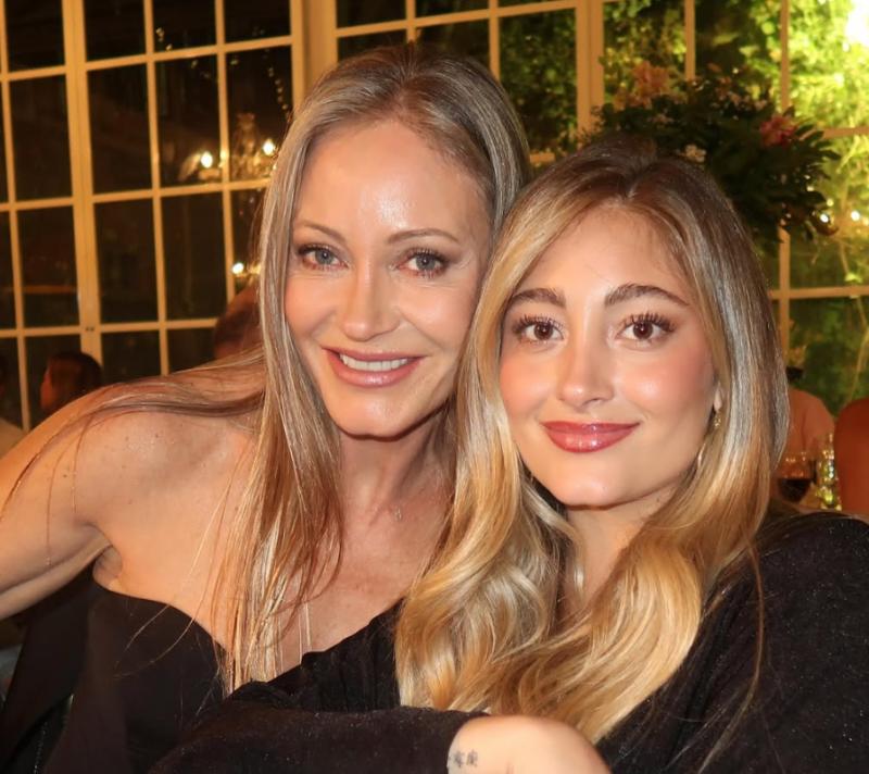 Marcela Vacarezza y su hija Florencia Araneda - Instagram