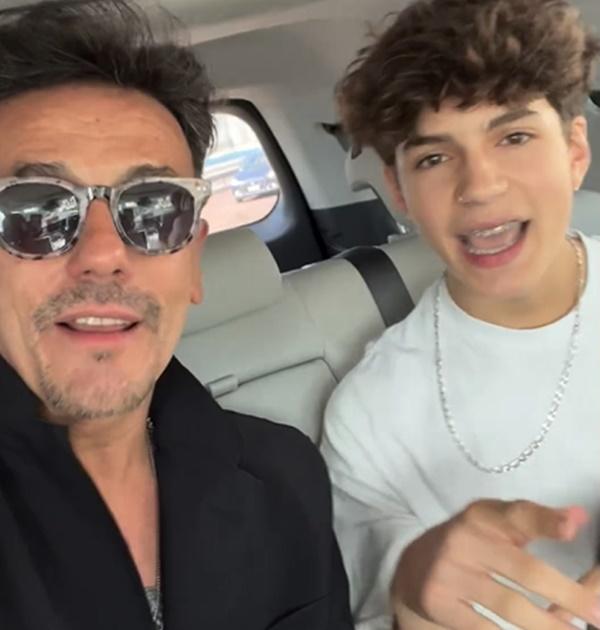 Sergio Lagos y su hijo León