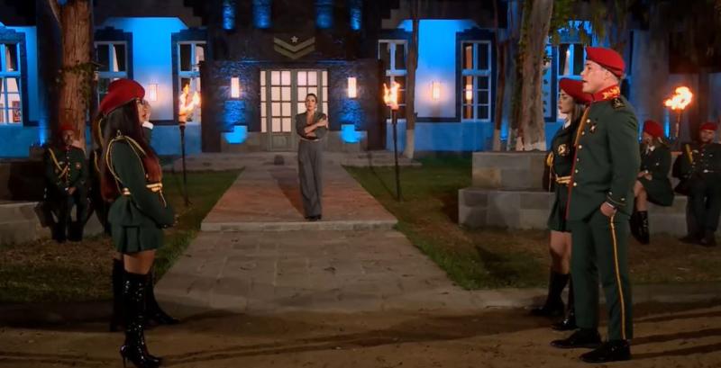 Raimundo Cerda vota a Fanny Cuevas