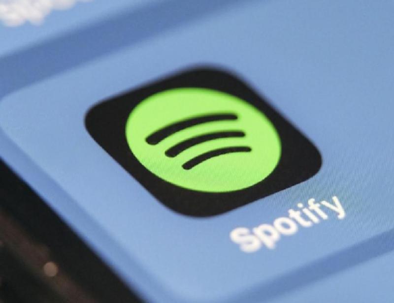 ¿Cómo usar el DJ de Spotify?