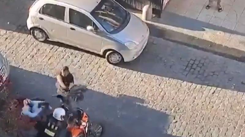 Al menos 20 vendedores ambulantes agredieron a fiscalizadores de Viña del Mar