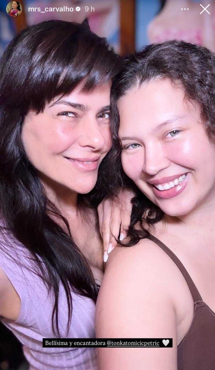 Tonka Tomicic y Michelle Carvalho | Instagram