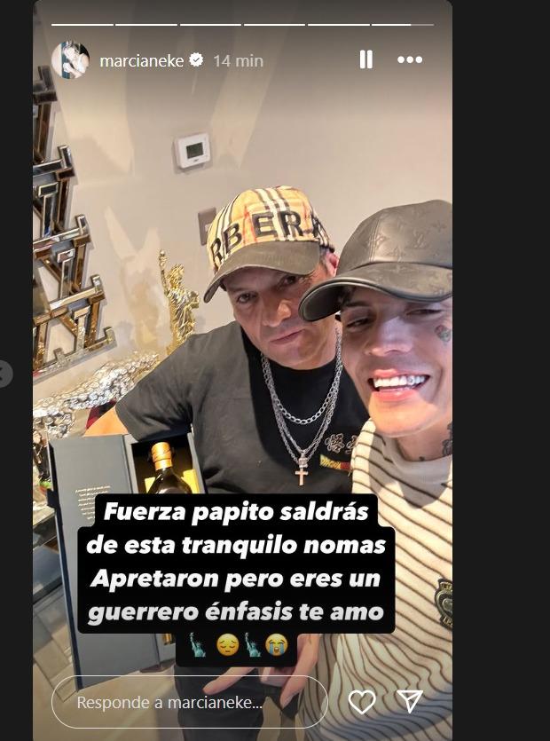Historia de Instagram de Marcianeke con su padre