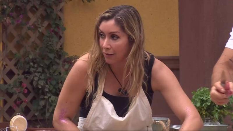 Angélica en Tierra Brava