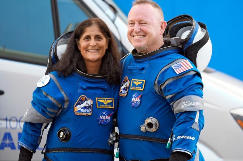 Los astronautas de la NASA Suni Williams (izquierda) y Butch Wilmore. (AP Foto/Chris O'Meara, archivo)