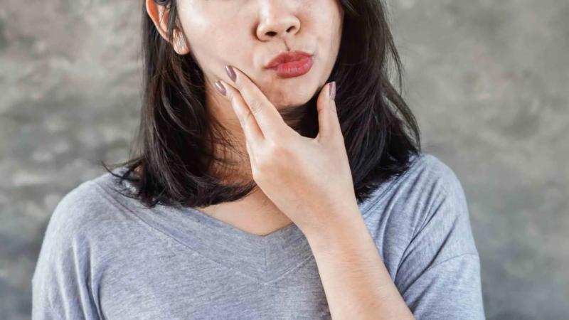 Conoce los síntomas de la parálisis facial.