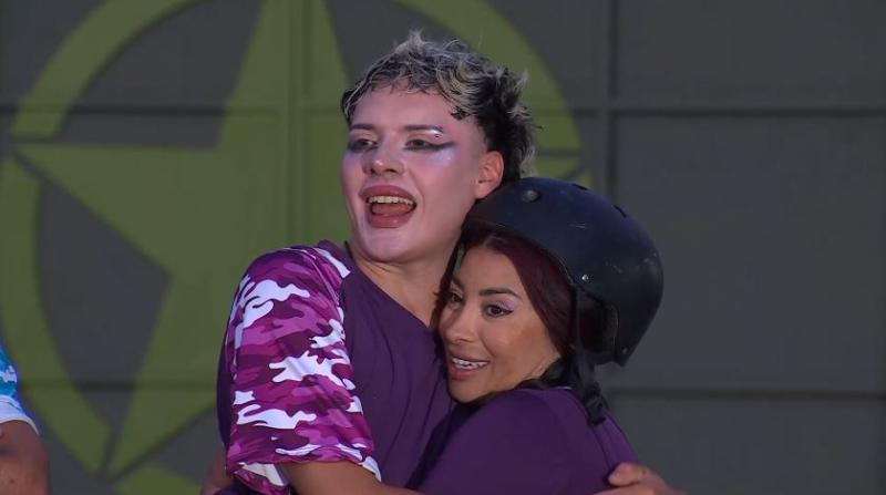 Reina de Chile y Fanny en Palabra de Honor