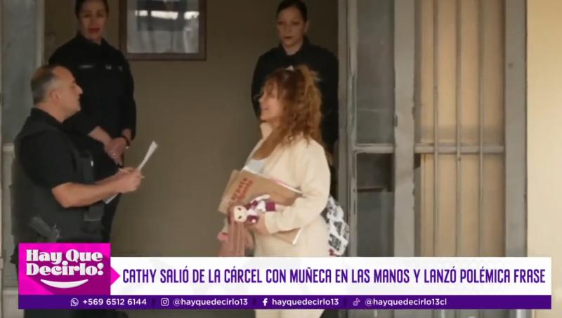 Cathy Barriga abandonó la cárcel.