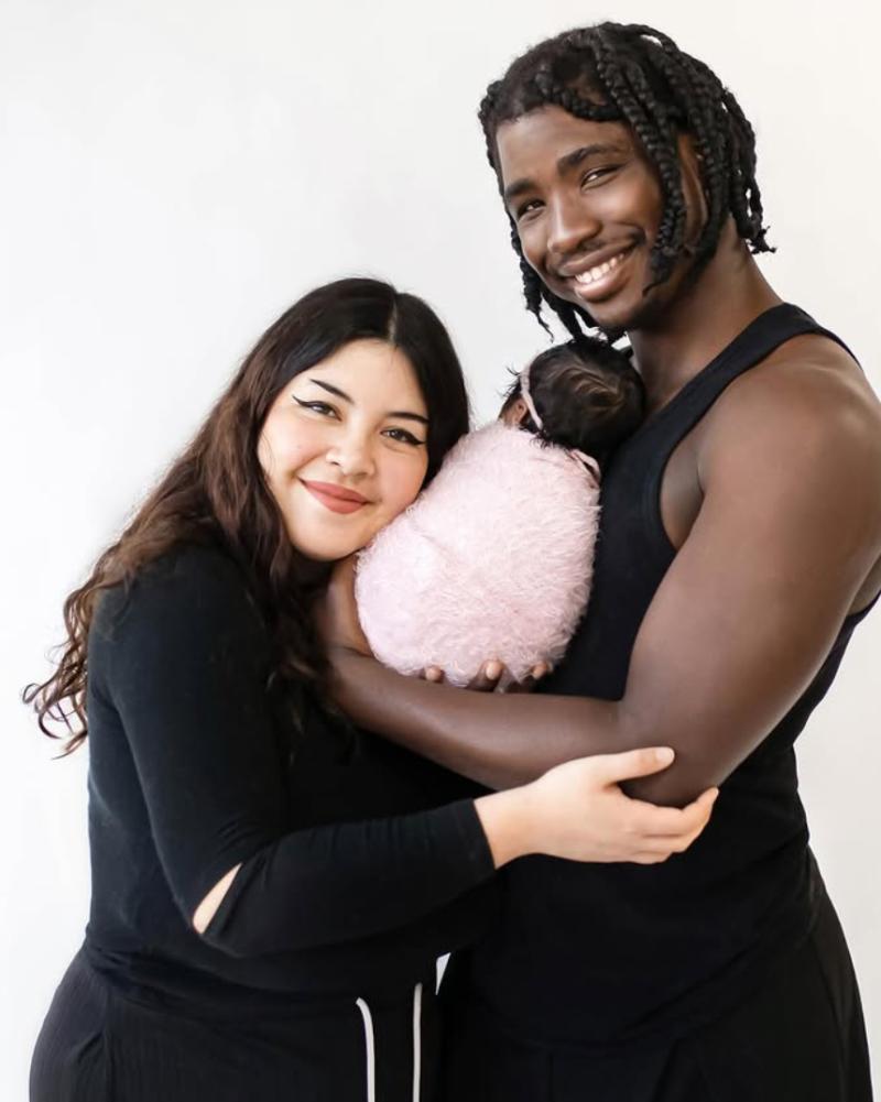 Mike Milfort - Mundos Opuestos.