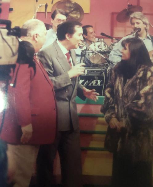 Julio Videla y Ana Buljubasich, reconocida conductora latinoamericana.