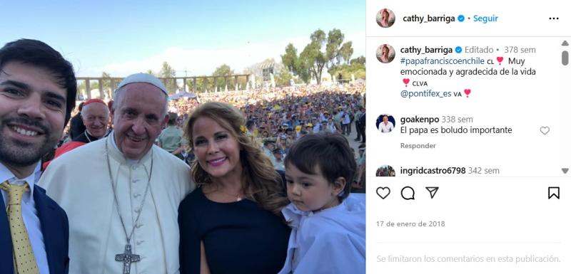 Cathy Barriga y el Papa Francisco | Instagram