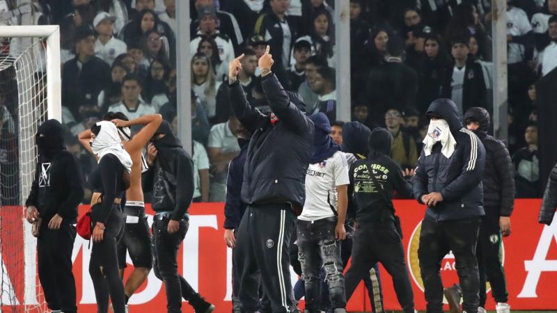 El análisis de Priscilla Vargas y José Luis Repenning por hinchas de Colo Colo - Créditos: Photosport