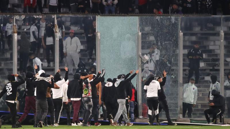 Incidentes al interior del Estadio Monumental David Arellano de Colo Colo - Créditos: Photosport