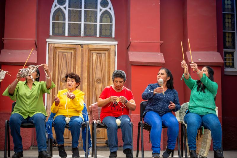 Mujeres participando del Festival de la Lana. Créditos: Festival de la Lana.