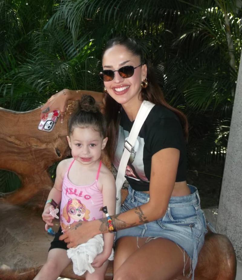 Fernanda Figueroa y su hija Leah - Instagram
