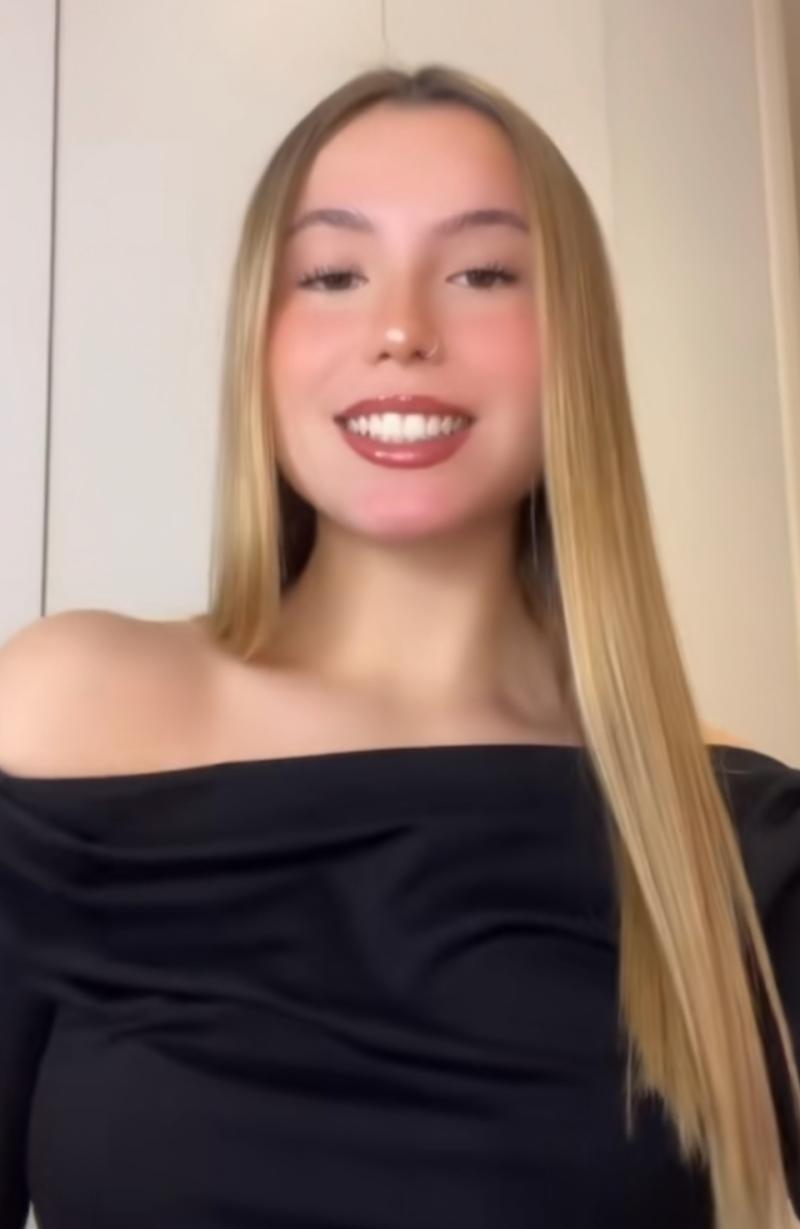 Aurora Escobar, hija Álvaro Escobar - TikTok