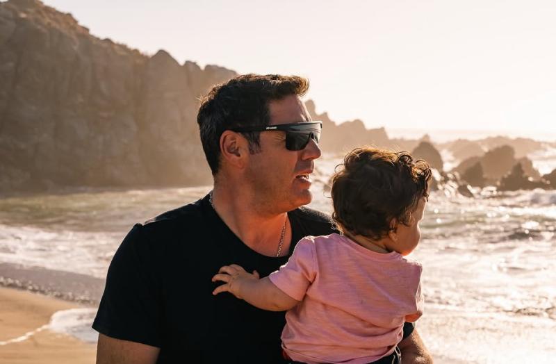 Pancho Saavedra con su hijo Emilio