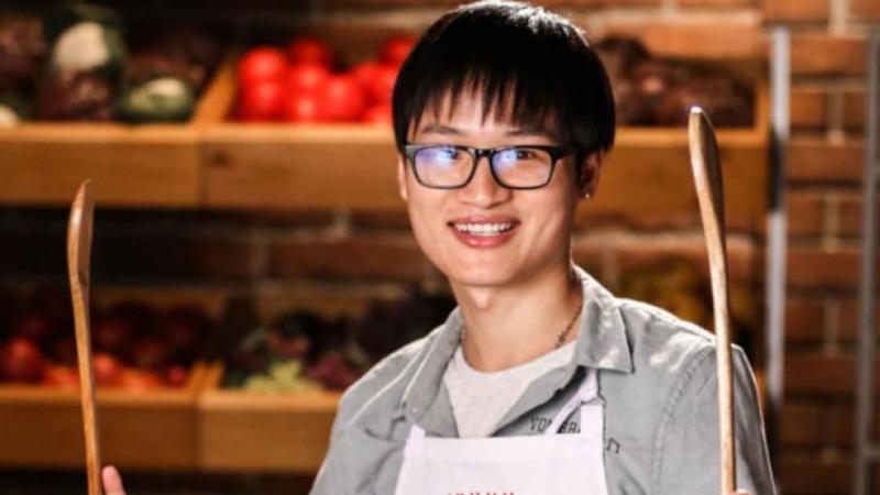 Yuhui Lee de "Mundos Opuestos"