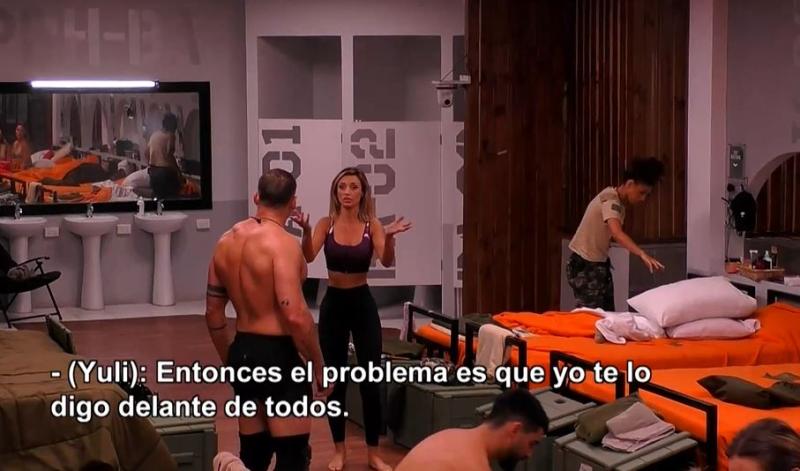 Yuli Cagna pelea con Vico Bouvier