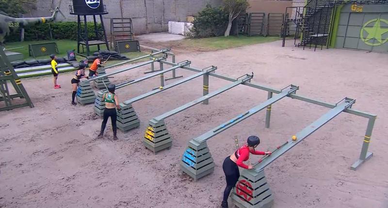 Competencia individual de mujeres en Palabra de Honor