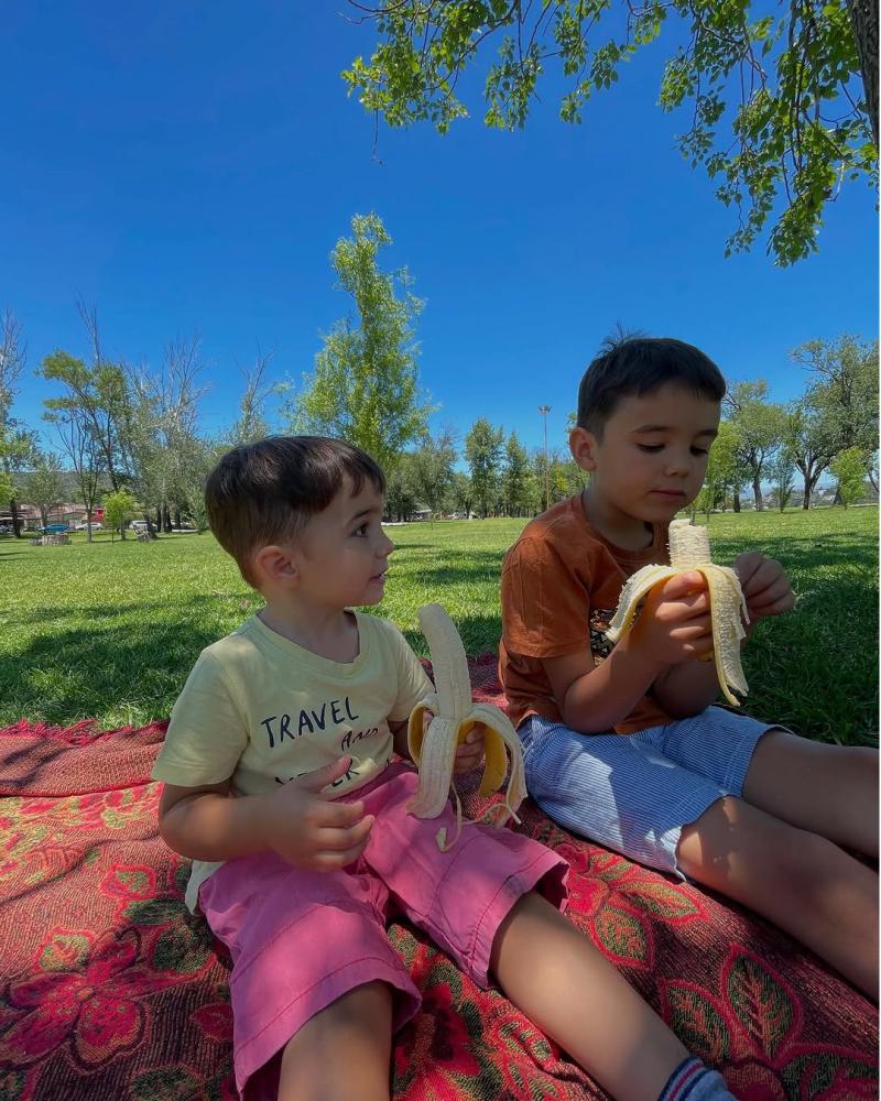 Janis Pope y sus hijos / Créditos: IG @janispope