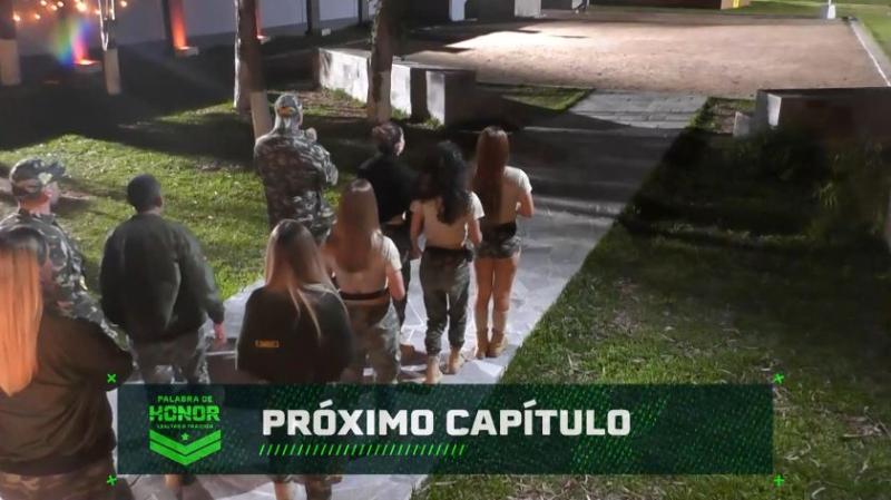 Participantes de Palabra de Honor expectantes