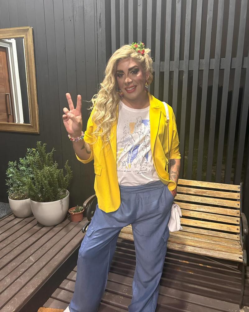 Botota Fox - Instagram