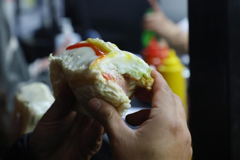 La historia del completo en Chile. ATON.