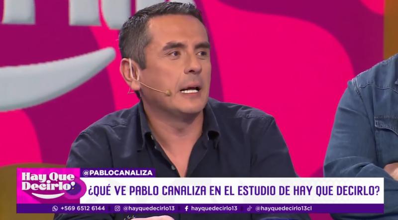 Felipe Vidal recibe mensaje de su padre fallecido.