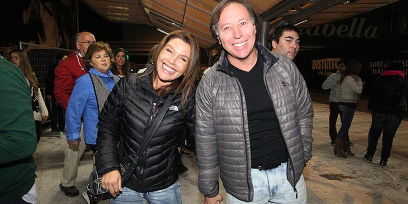 Carolina Arregui y Roy Sothers