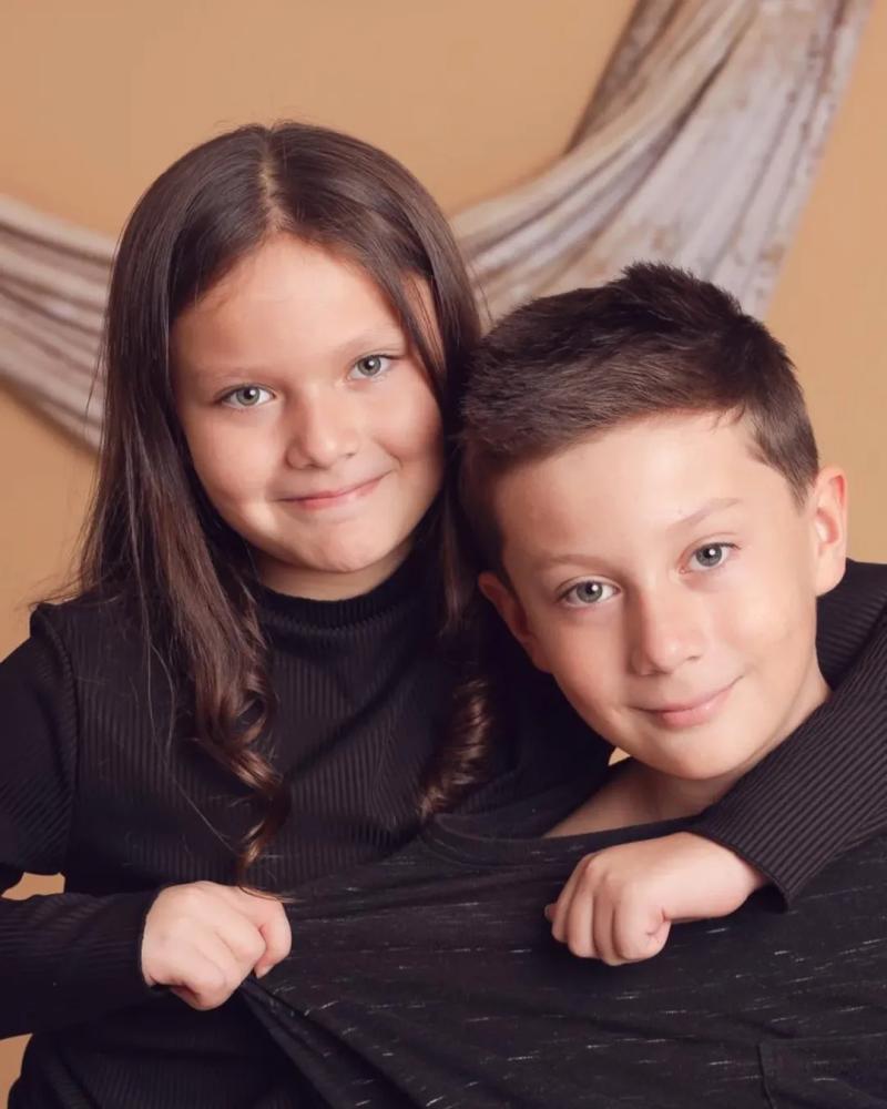 Catherine Mazoyer y sus hijos / Créditos: Instagram @mazoyercath