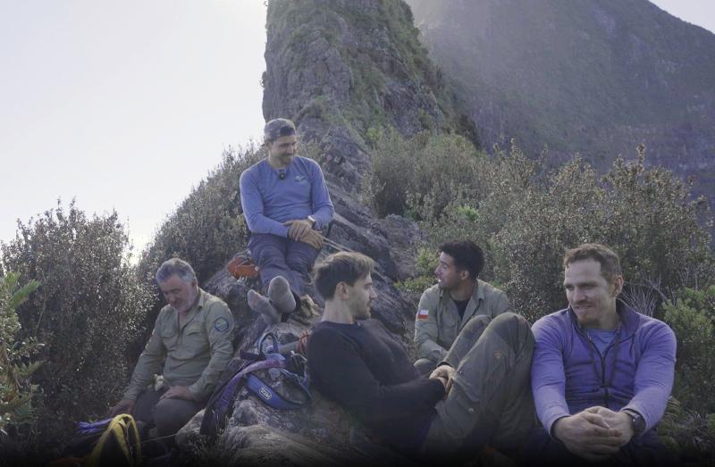 "El Clan, en busca de la aventura" de Pangal Andrade.