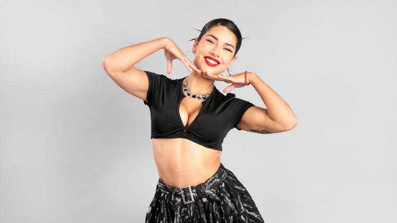 Eskarcita Gálvez de "Mundos Opuestos"