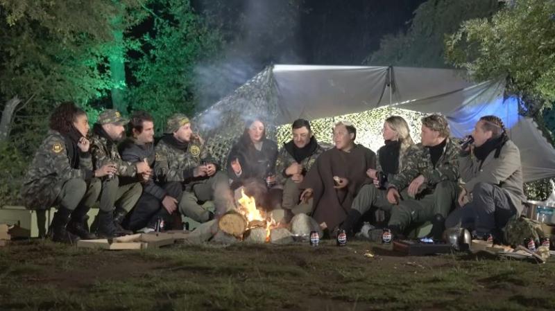 Fogata para finalizar el día de competencias