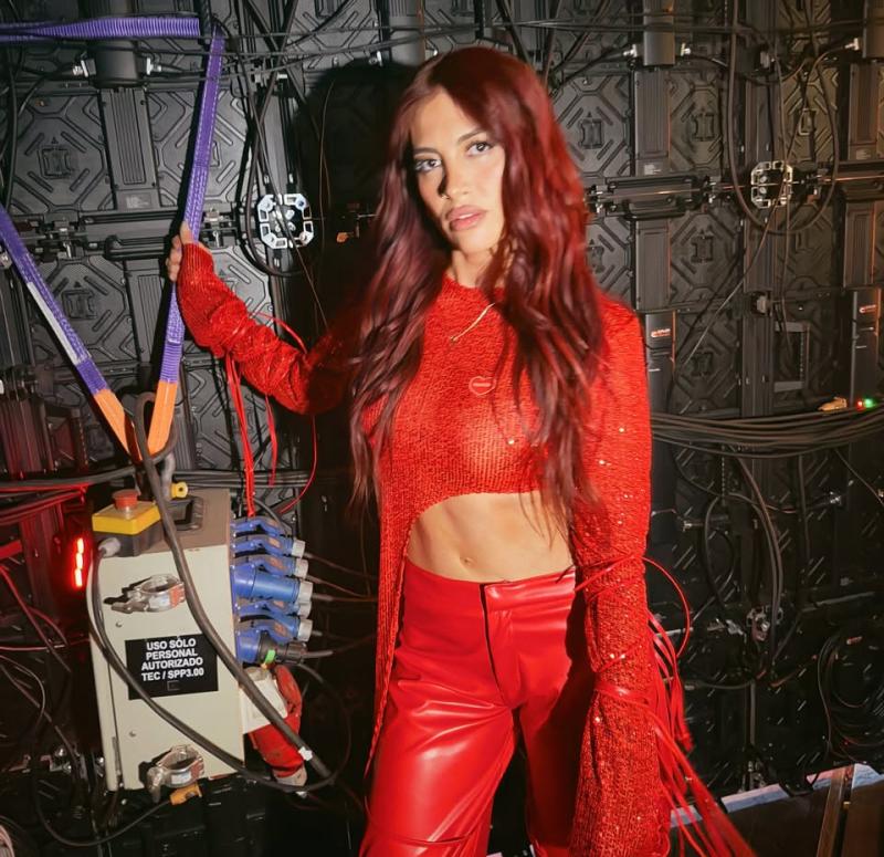 Karen Bejarano - Instagram