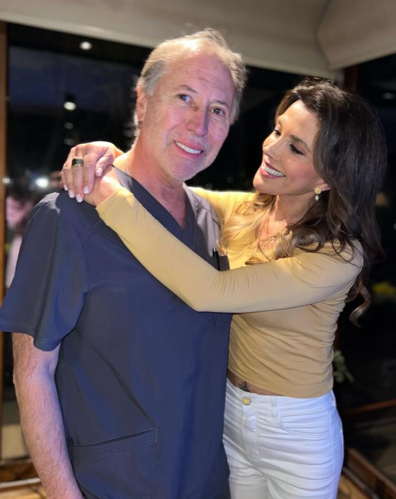 Roy Sothers y Carolina Arregui - Instagram