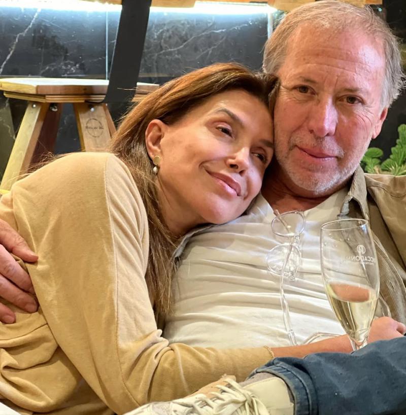 Roy Sothers y Carolina Arregui - Instagram