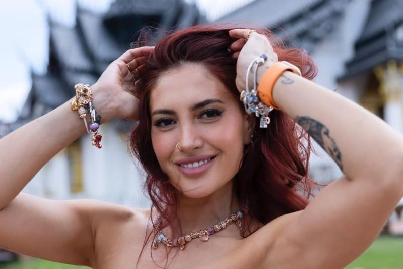 Karen Bejarano - Instagram