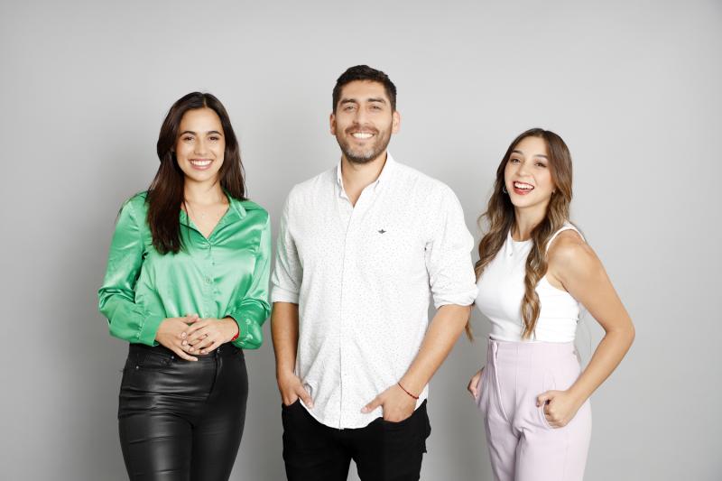 Los noteros de La tarde es nuestra