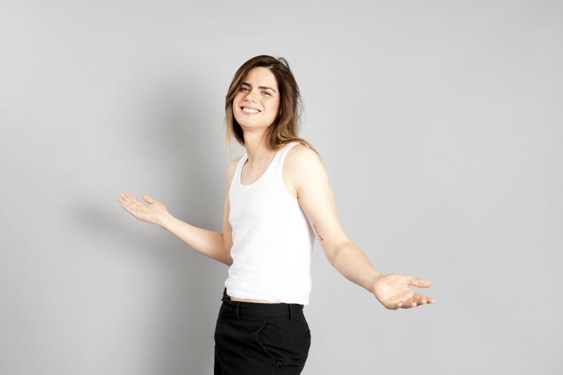 Roon Antonio en "Mundos Opuestos"