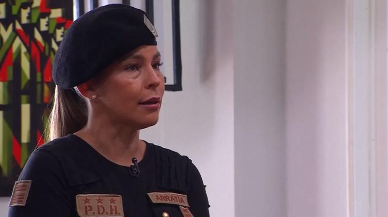 Comandante Arratia reta a Andrés Caniulef