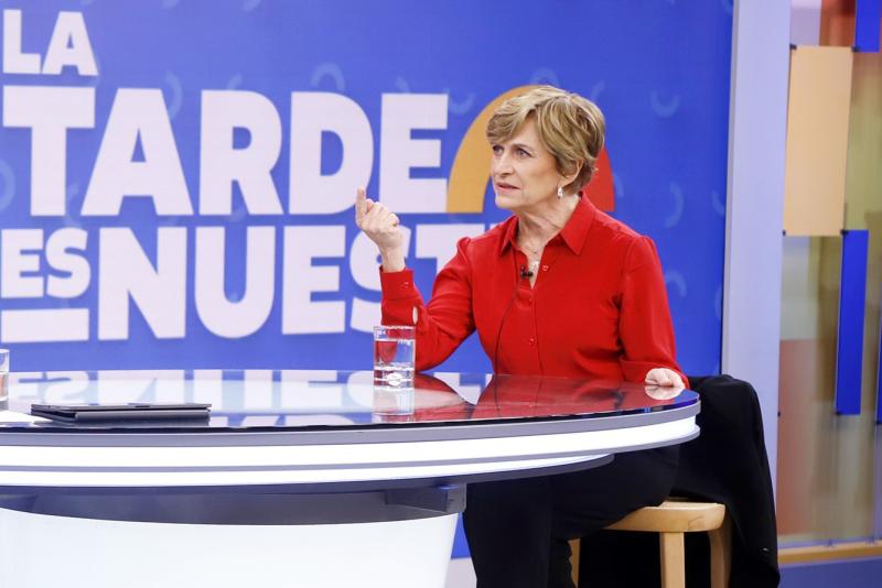 Evelyn Matthei estuvo en el estreno de La tarde es nuestra.