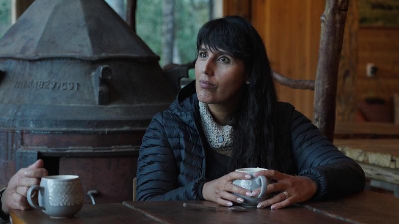 Bárbara Hernández en Sobre la Tierra. Créditos: 13C.